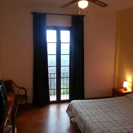 Guest house Mirador De 2*